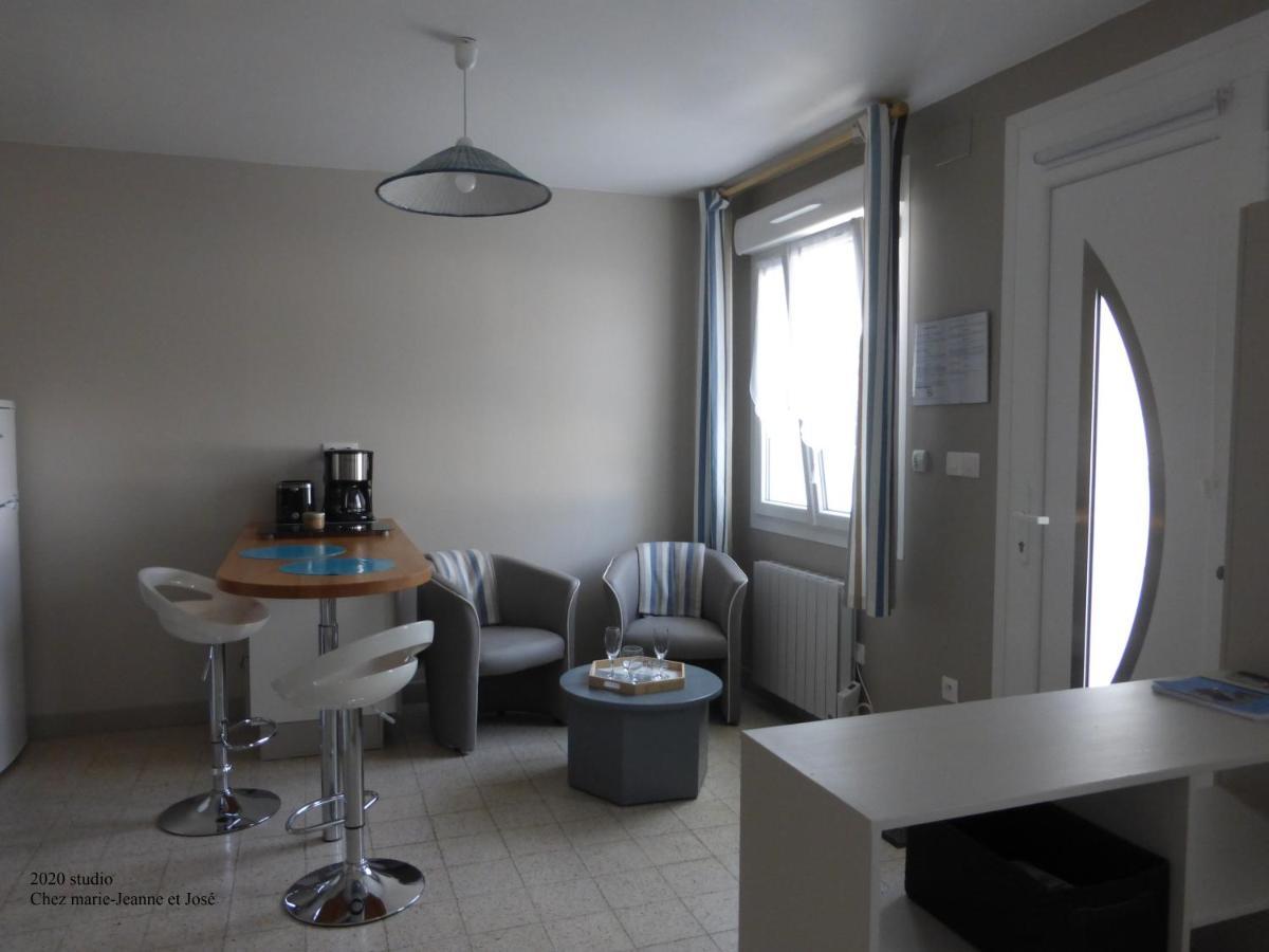 Studio Chez Jose Apartment อัลแบรต์ ภายนอก รูปภาพ